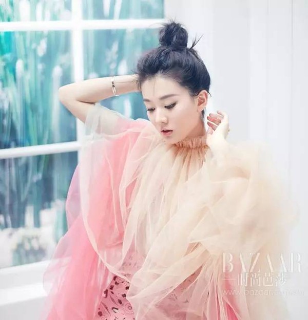 美妆小课堂 | 乔欣拒绝"瘦"?有着水光肌的93年少女也有抗痘史!