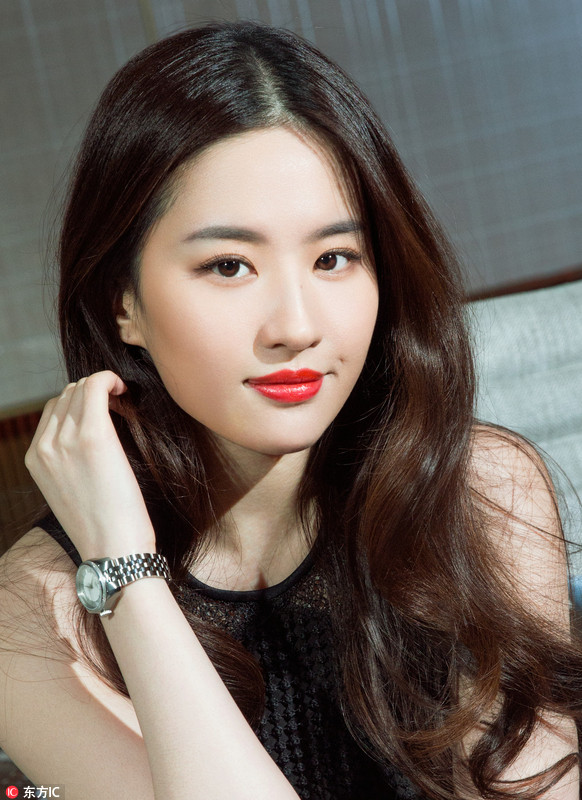 美妆口红馆 i 小江同学再次带货雾面红唇就连仙女刘亦菲都跟随