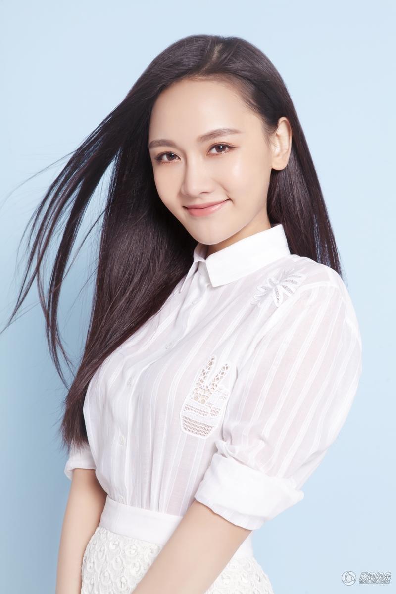 美妆相机专访孙骁骁 | 跟明媚小妞学减龄青春范儿!